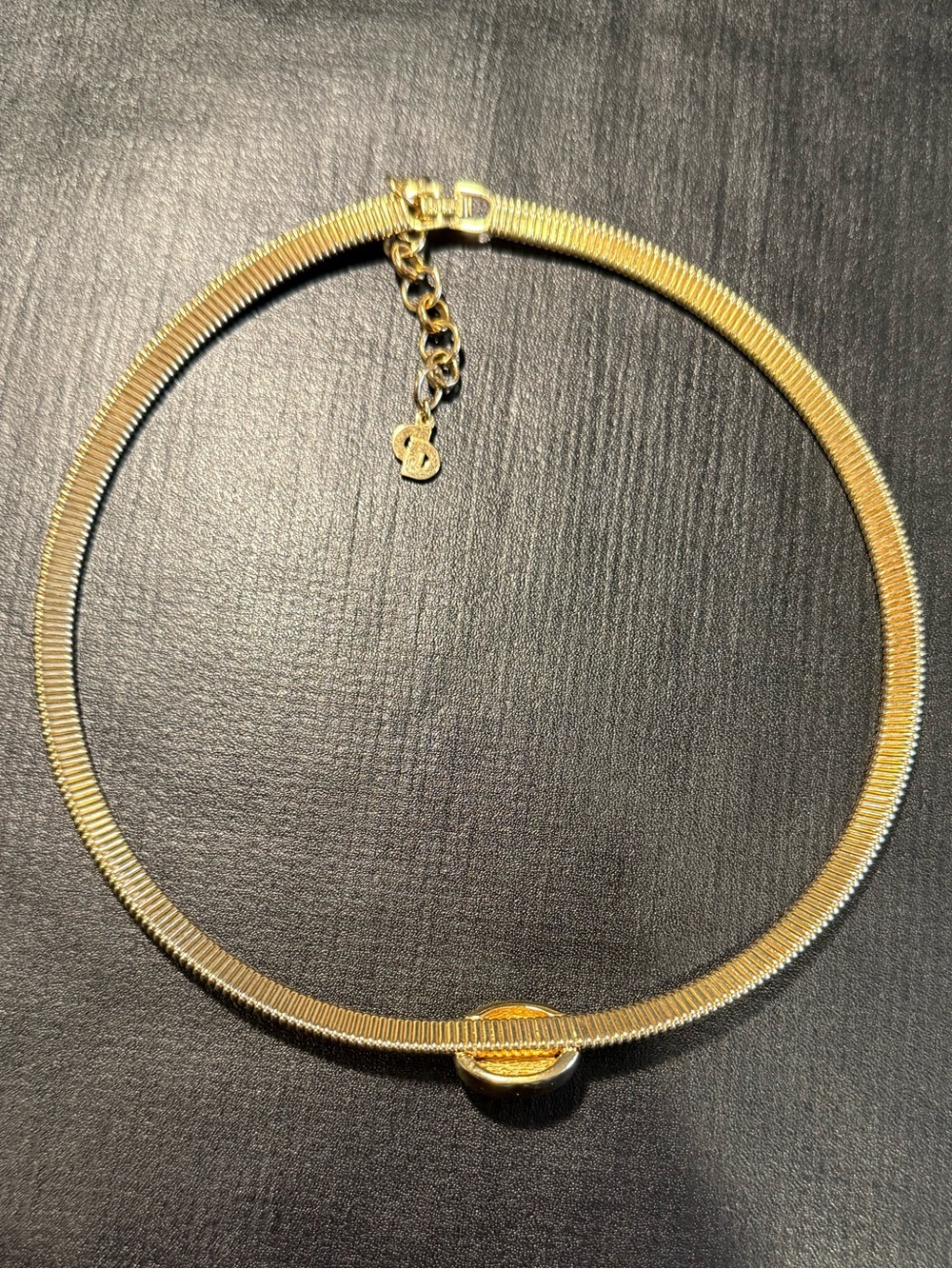 Vintage Christian Dior Gold Tone Snake Chain Necklace w/ Faux Pearl Accent - Picture 5 of 14